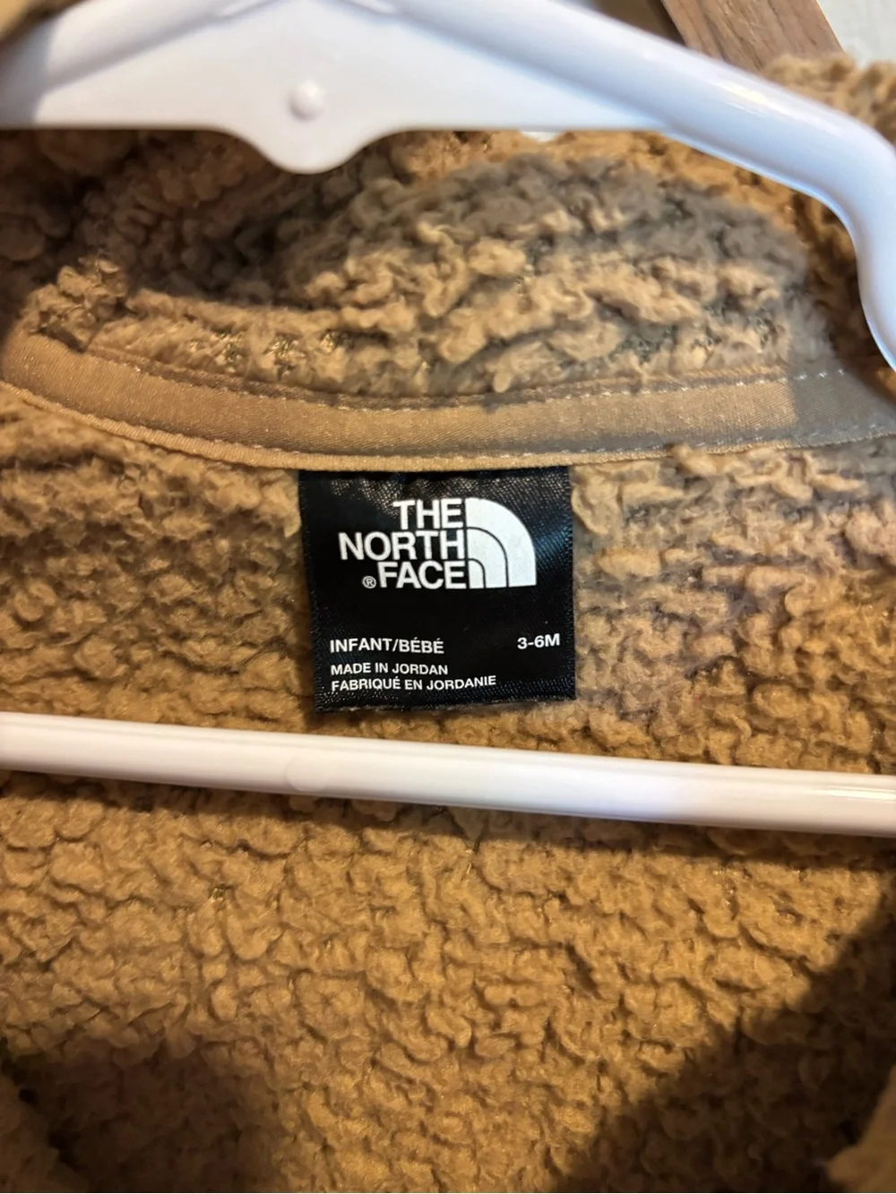 The North Face Infant Sherpa Fleece Jacket in Tan - Picture 3 of 3